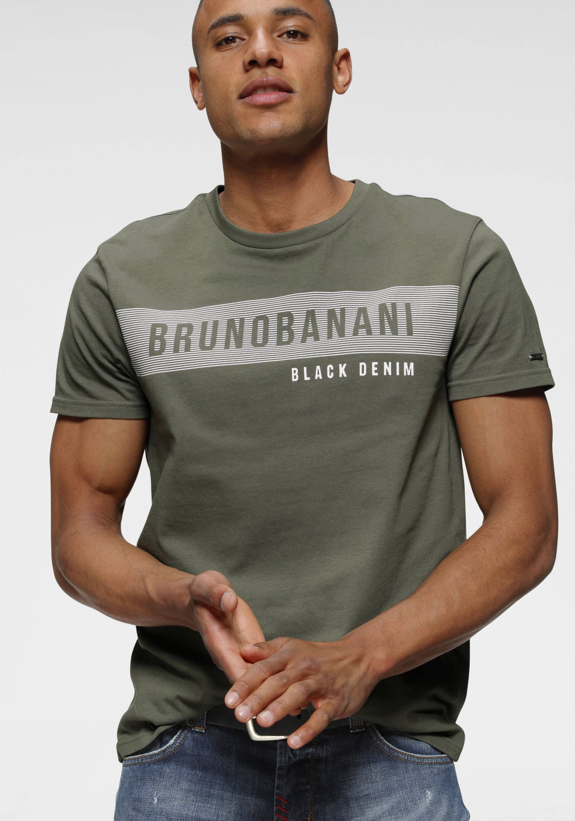 Bruno Banani T-Shirt, kurzärmelig, schmal geschnitten, Rundhalsausschnitt von Bruno Banani