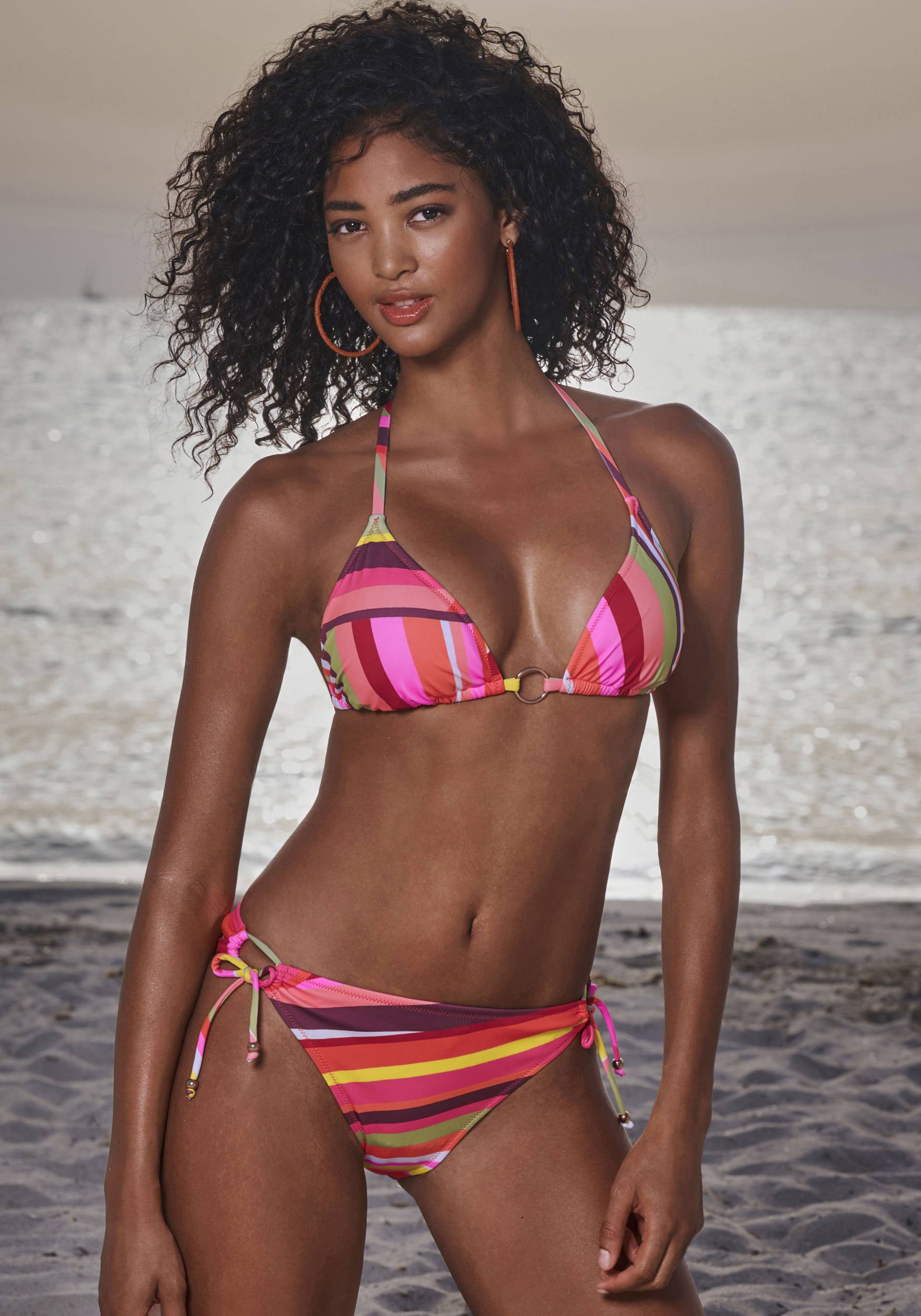 Bruno Banani Triangel-Bikini, mit edlem Zierring von Bruno Banani