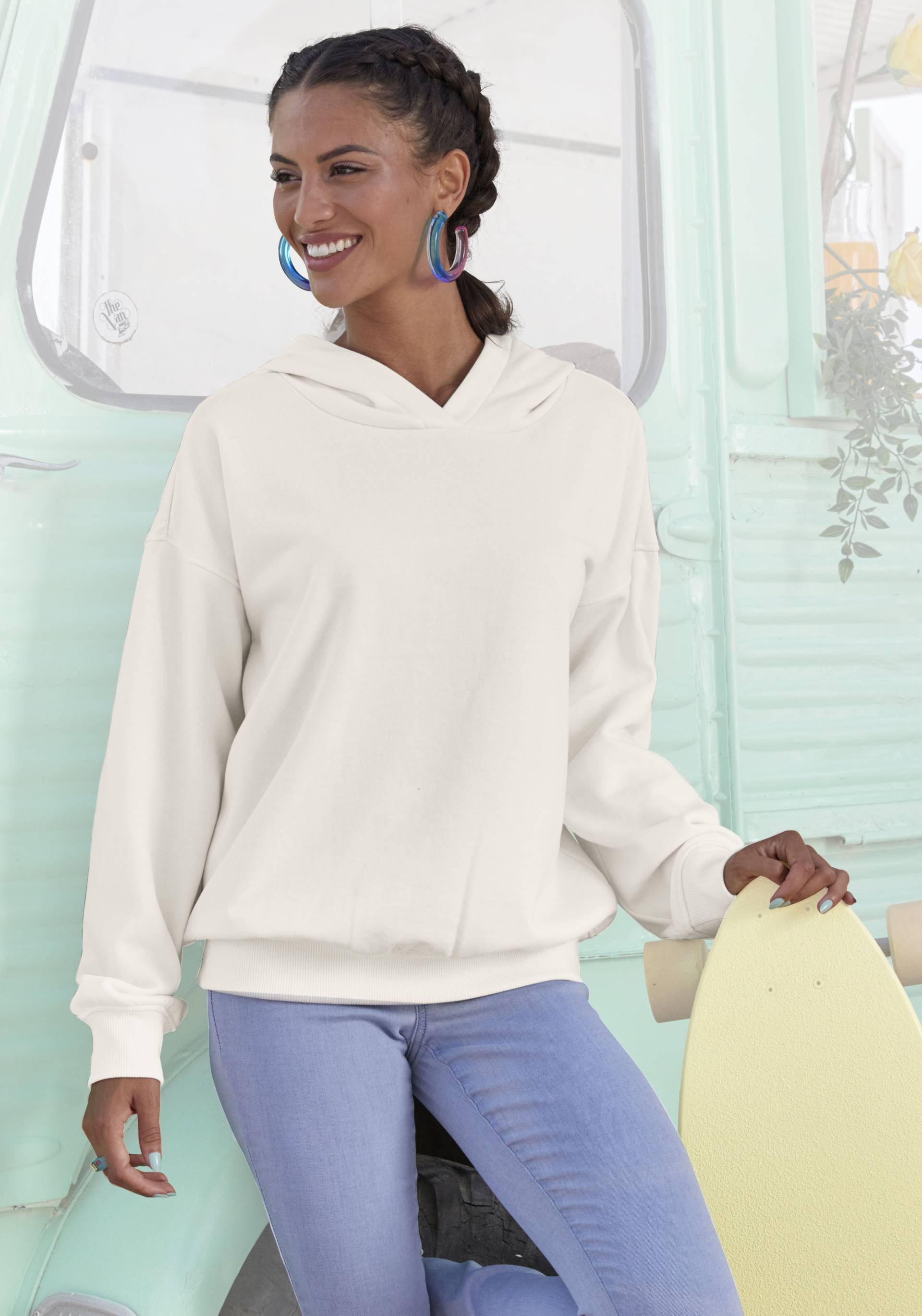Buffalo Hoodie, Kapuzensweatshirt mit Rückenprint und Rippbündchen, Loungewear Buffalo Hoodie, Kapuzensweatshirt mit Rückenprint und Rippbündchen, Loungewear von Buffalo