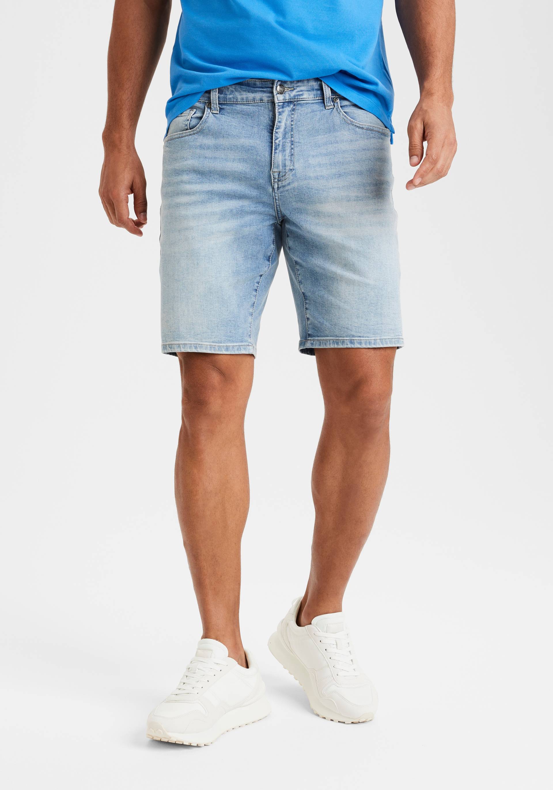 Buffalo Jeansshorts »5-Pocket Shorts,«, mit normaler Bundhöhe, kurze Hose aus elastischer Denim-Qualität von Buffalo