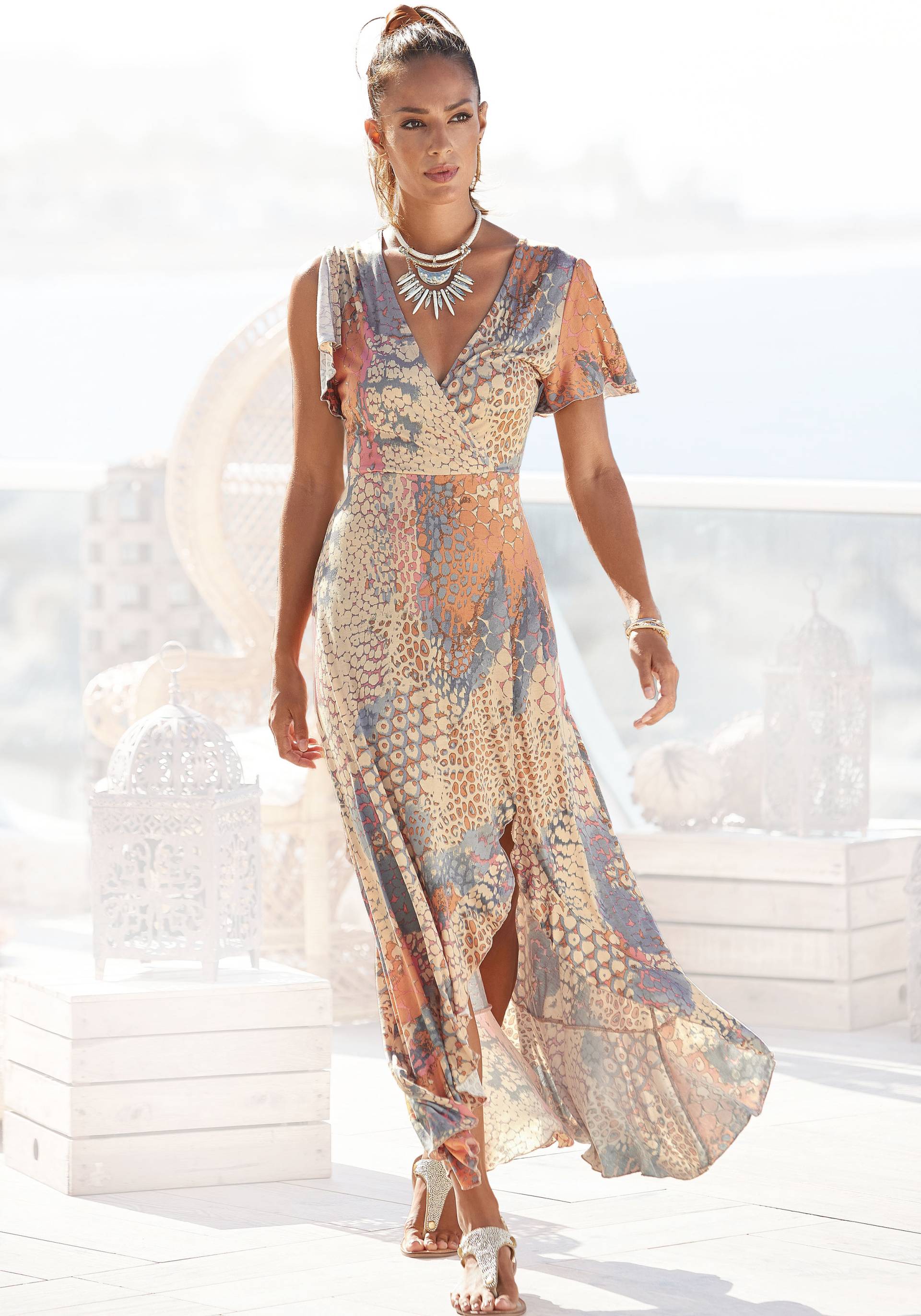 Buffalo Maxikleid, mit Animalprint, Schlitz und Volant, Flügelärmel, Druckkleid Buffalo Maxikleid, mit Animalprint, Schlitz und Volant, Flügelärmel, Druckkleid von Buffalo