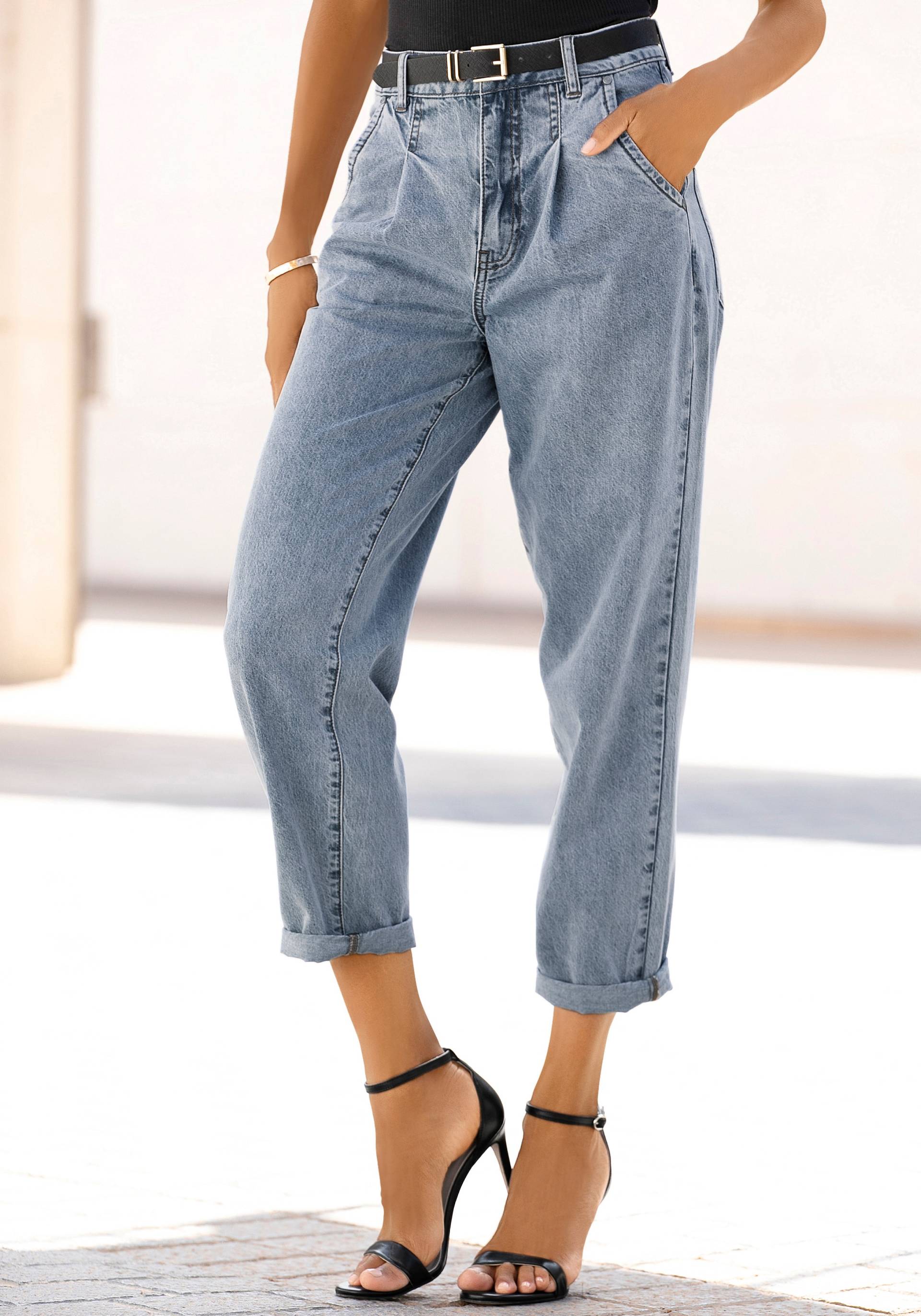 Buffalo Relax-fit-Jeans, in High-Waist-Form mit Bundfalten, verkürzte Länge, modisch von Buffalo