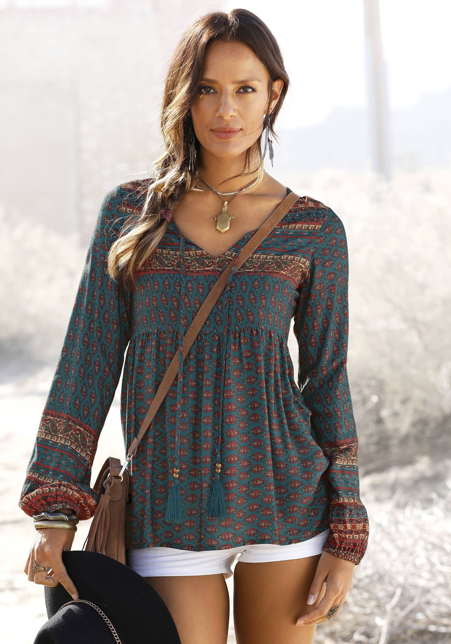 Buffalo Schlupfbluse, mit Ethnodruck und Zierperlen, Boho-Style, Langarmbluse Buffalo Schlupfbluse, mit Ethnodruck und Zierperlen, Boho-Style, Langarmbluse von Buffalo