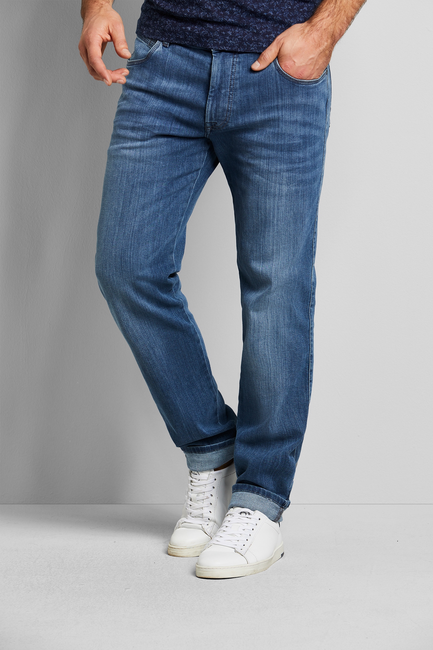 bugatti 5-Pocket-Jeans, mit Power Stretch von Bugatti