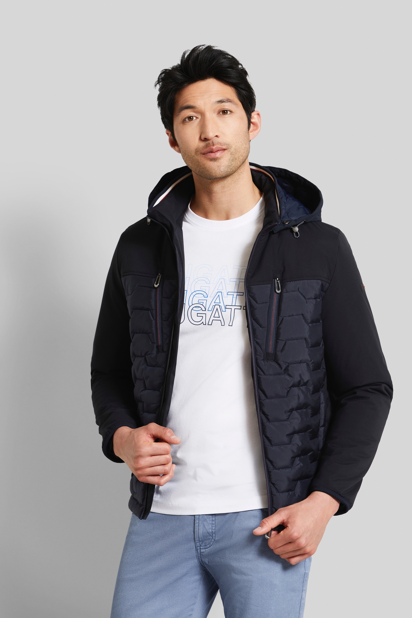 bugatti Blouson, mit Kapuze, mit Stretchfunktion bugatti Blouson, mit Kapuze, mit Stretchfunktion von Bugatti