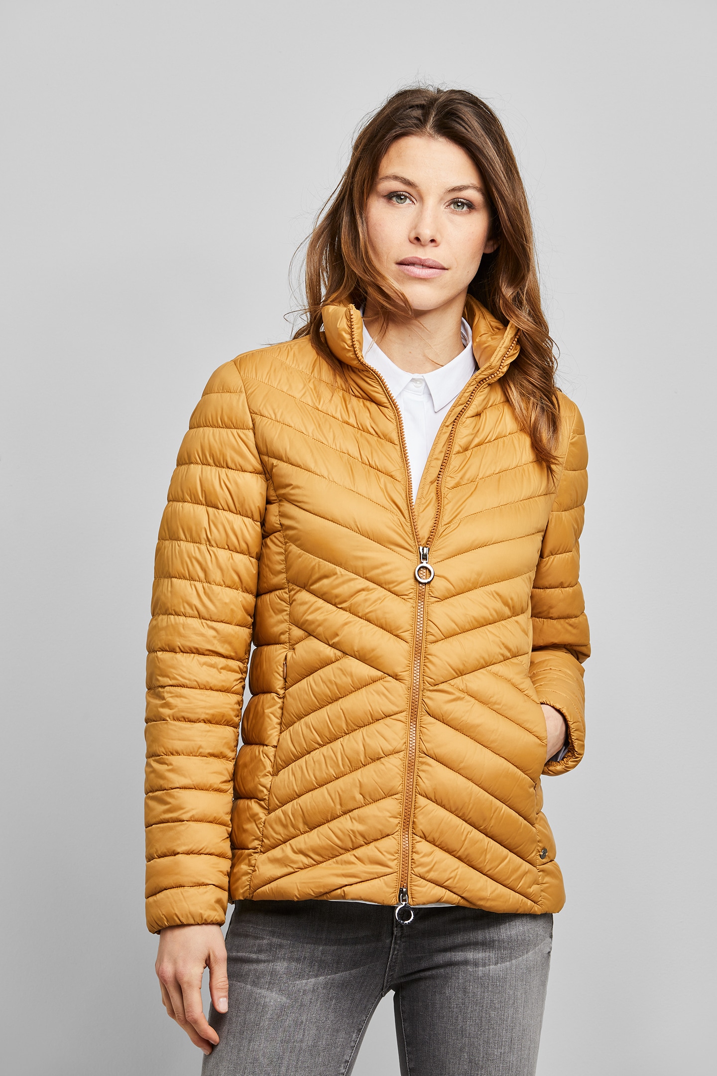 bugatti Blouson, ohne Kapuze, aus der Airseries bugatti Blouson, ohne Kapuze, aus der Airseries von Bugatti