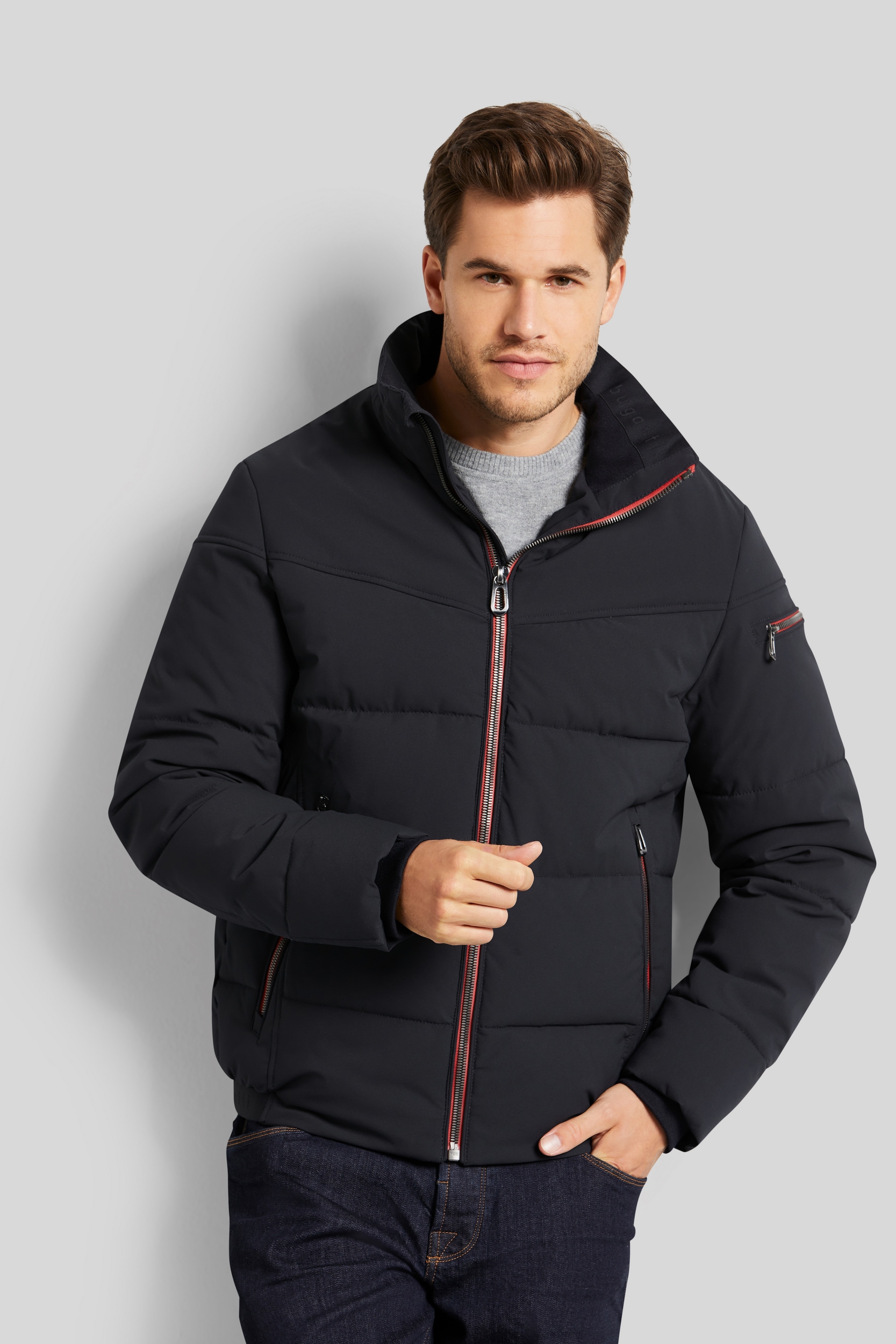 bugatti Blouson, ohne Kapuze, mit breitem Steppbild bugatti Blouson, ohne Kapuze, mit breitem Steppbild von Bugatti