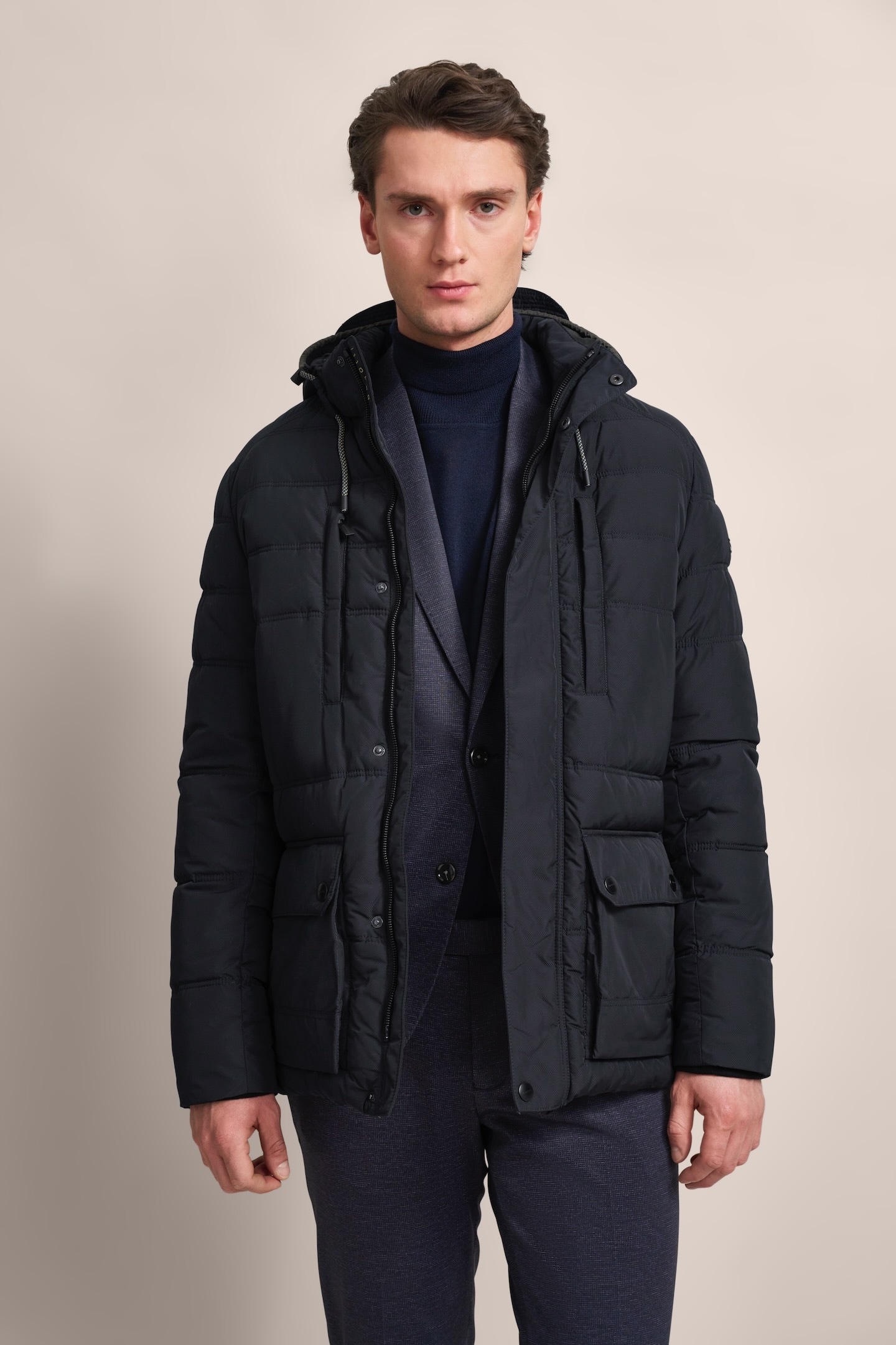 bugatti Langjacke, mit Kapuze, mit abtrennbarer Kapuze bugatti Langjacke, mit Kapuze, mit abtrennbarer Kapuze von Bugatti