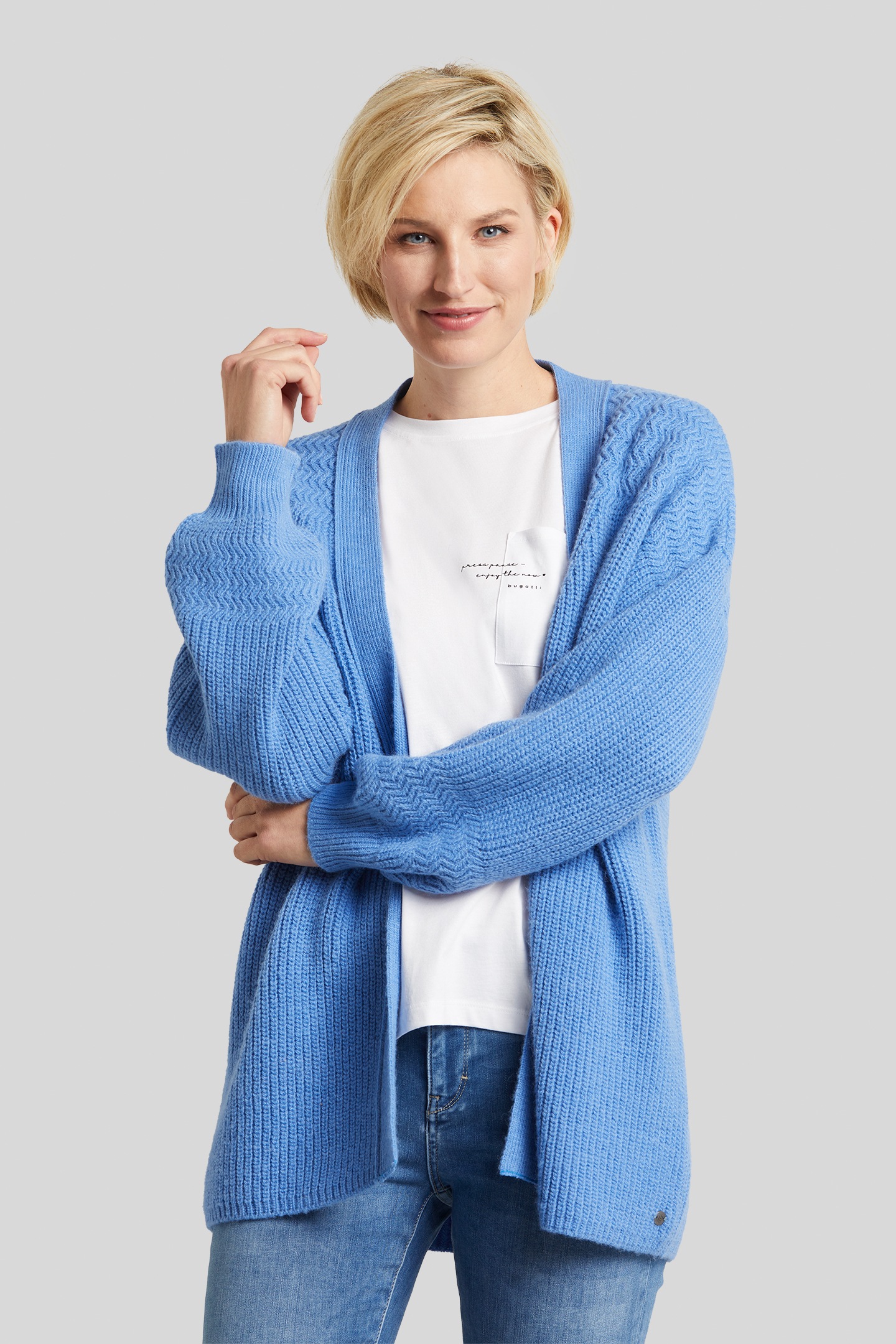 bugatti Strickjacke, aus hochwertiger Alpaka-Wollmischung von Bugatti