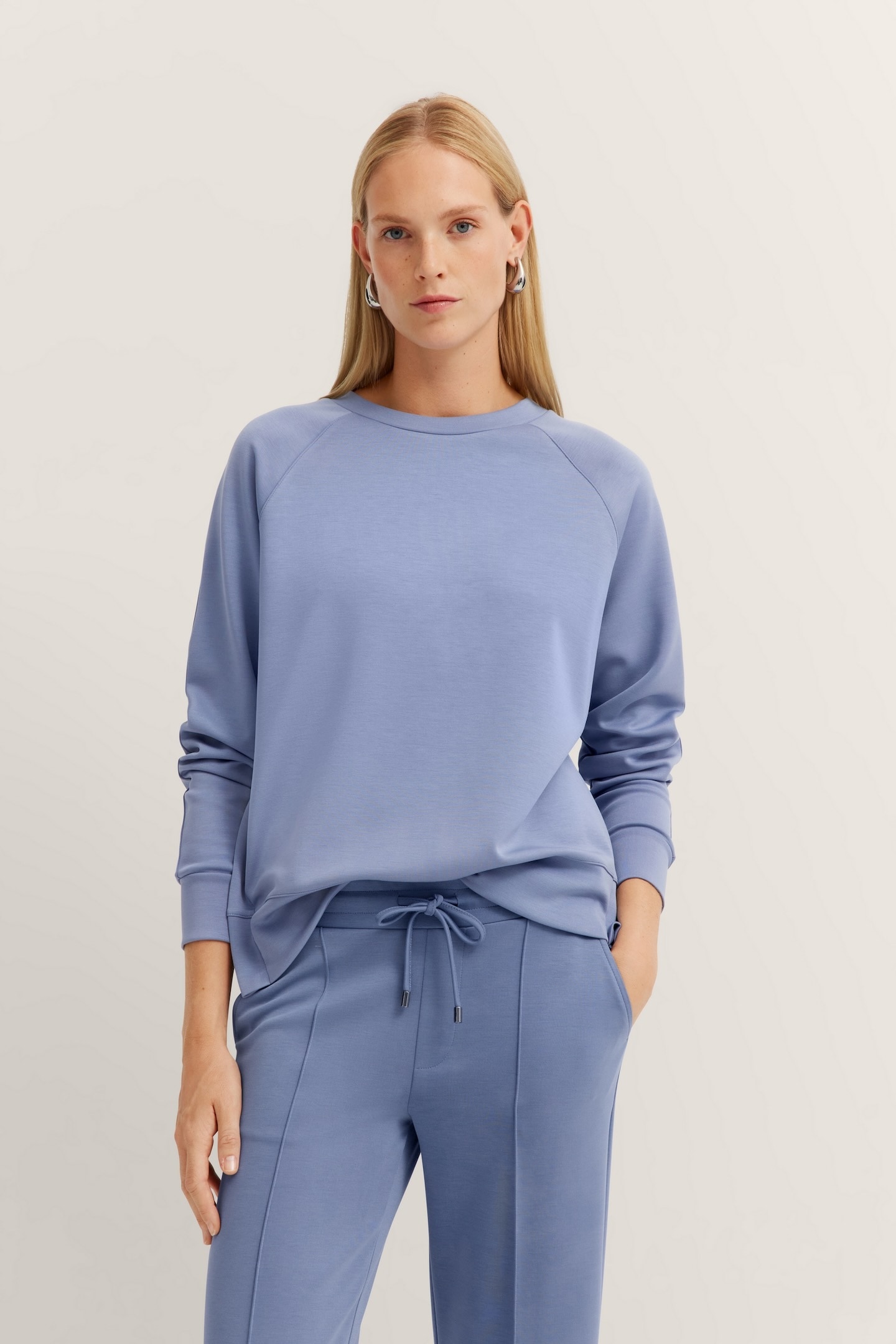 bugatti Sweatshirt, mit seitlichen Reissverschlüssen bugatti Sweatshirt, mit seitlichen Reissverschlüssen von Bugatti
