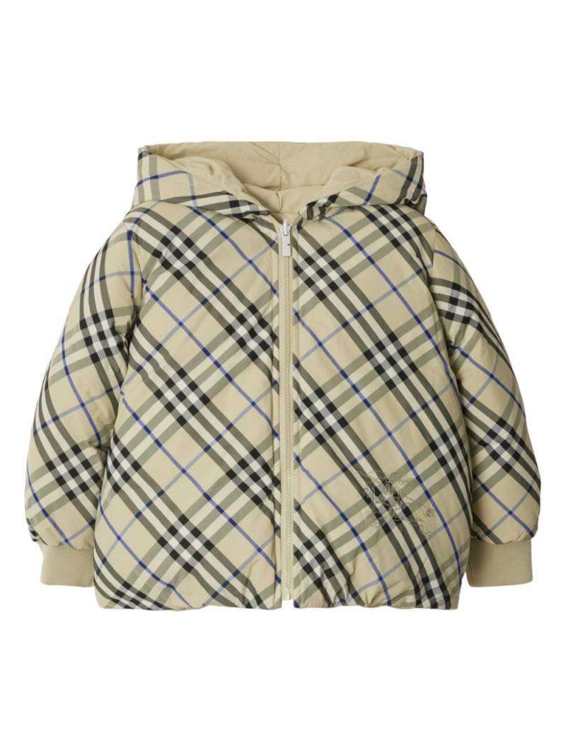 Burberry Kids reversible checkered padded jacket - Neutrals von Burberry Kids