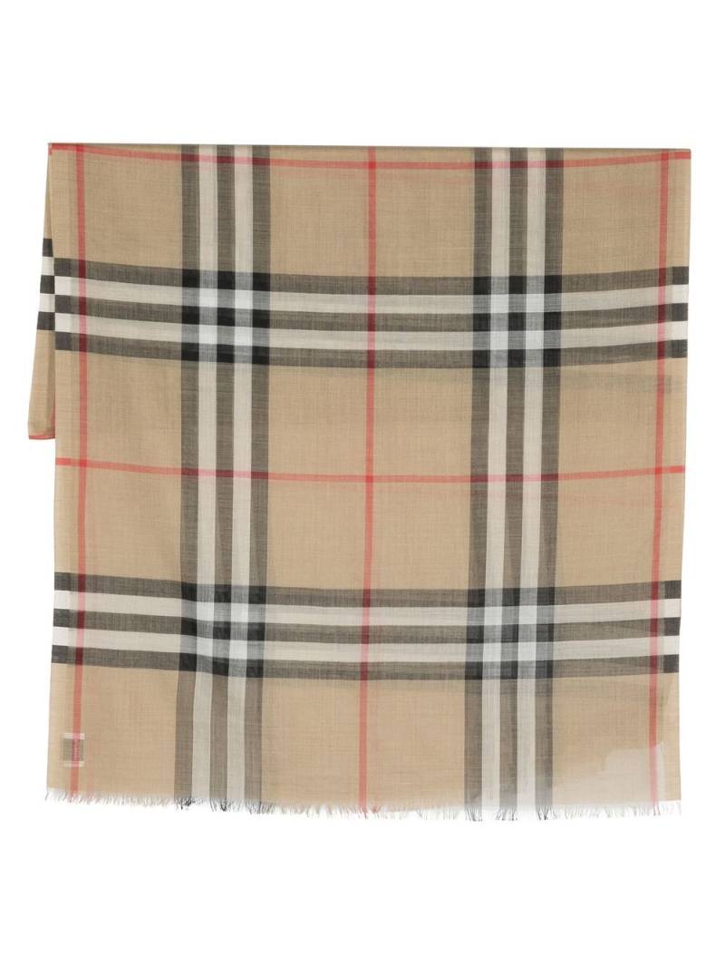 Burberry Exaggerated Check printed scarf - Neutrals von Burberry