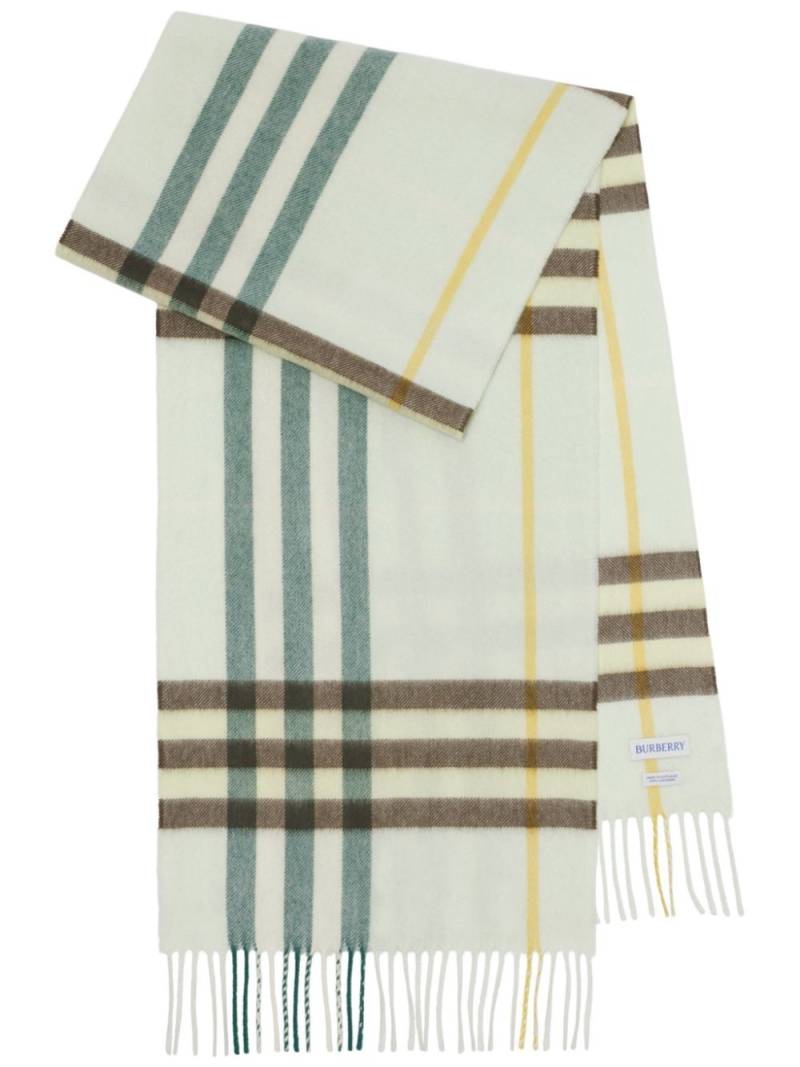 Burberry checked scarf - White von Burberry