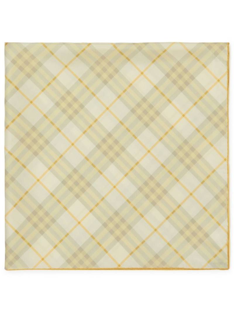 Burberry checked silk scarf - Neutrals von Burberry