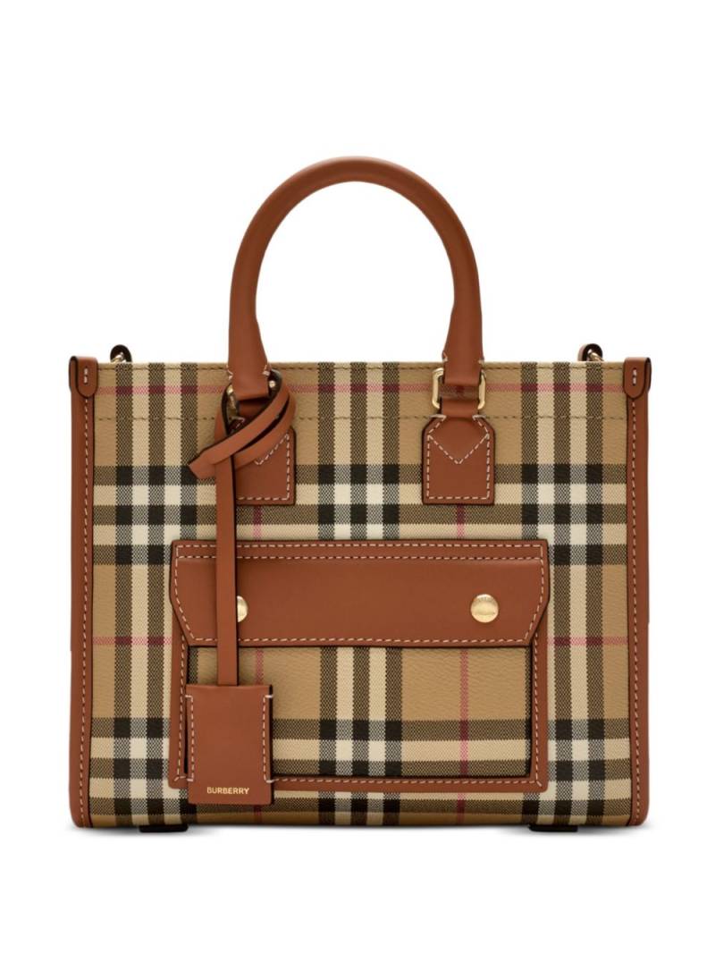 Burberry mini Freya tote bag - Neutrals von Burberry