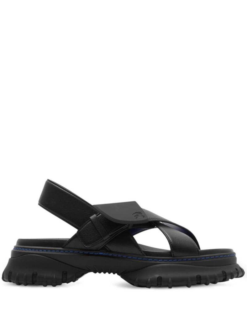 Burberry pebbled leather sandals - Black von Burberry