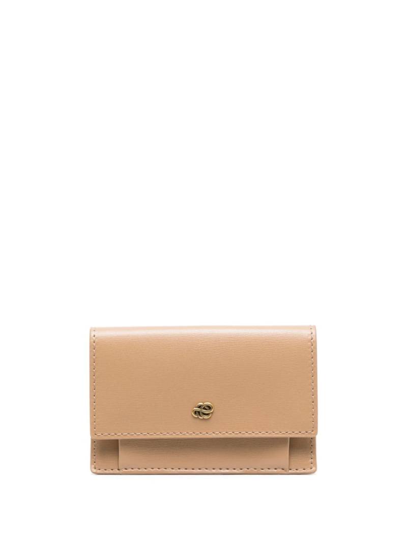 By Malene Birger Aya logo-plaque wallet - Neutrals von By Malene Birger