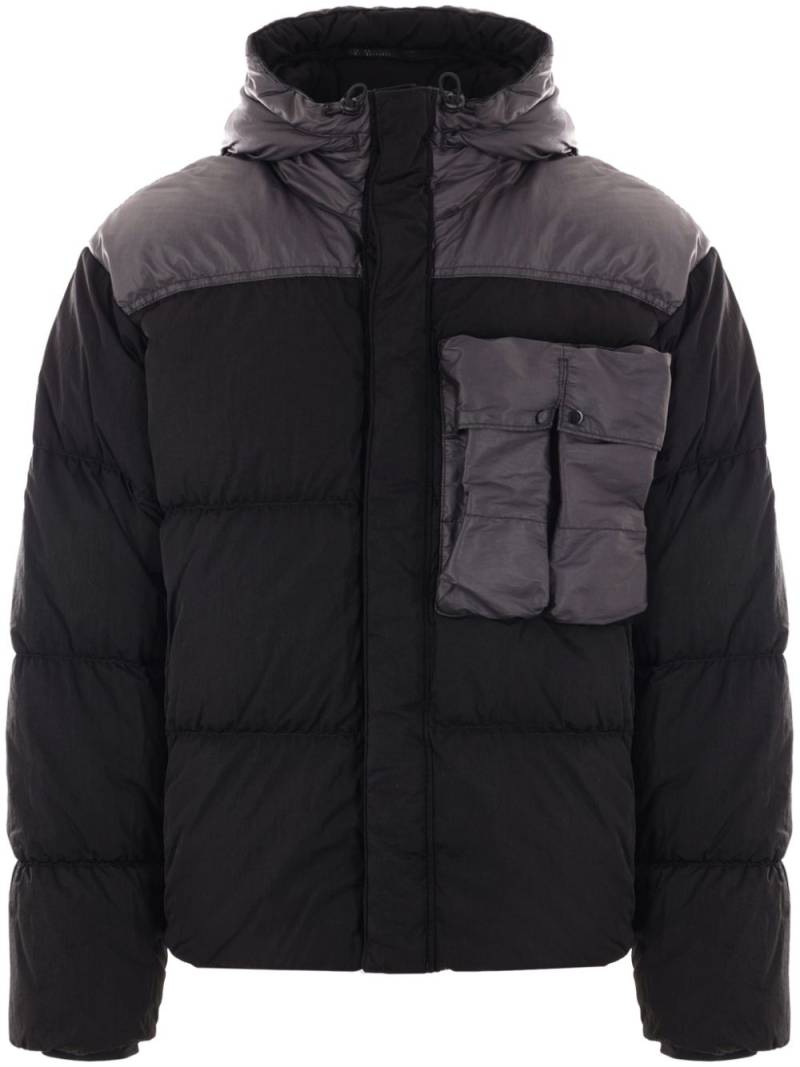 C.P. Company Eco Chrome-R down jacket - Black von C.P. Company