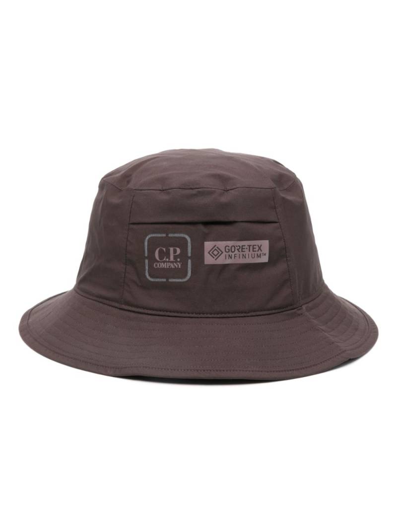 C.P. Company GORE‑TEX INFINIUM™ bucket hat - Brown von C.P. Company