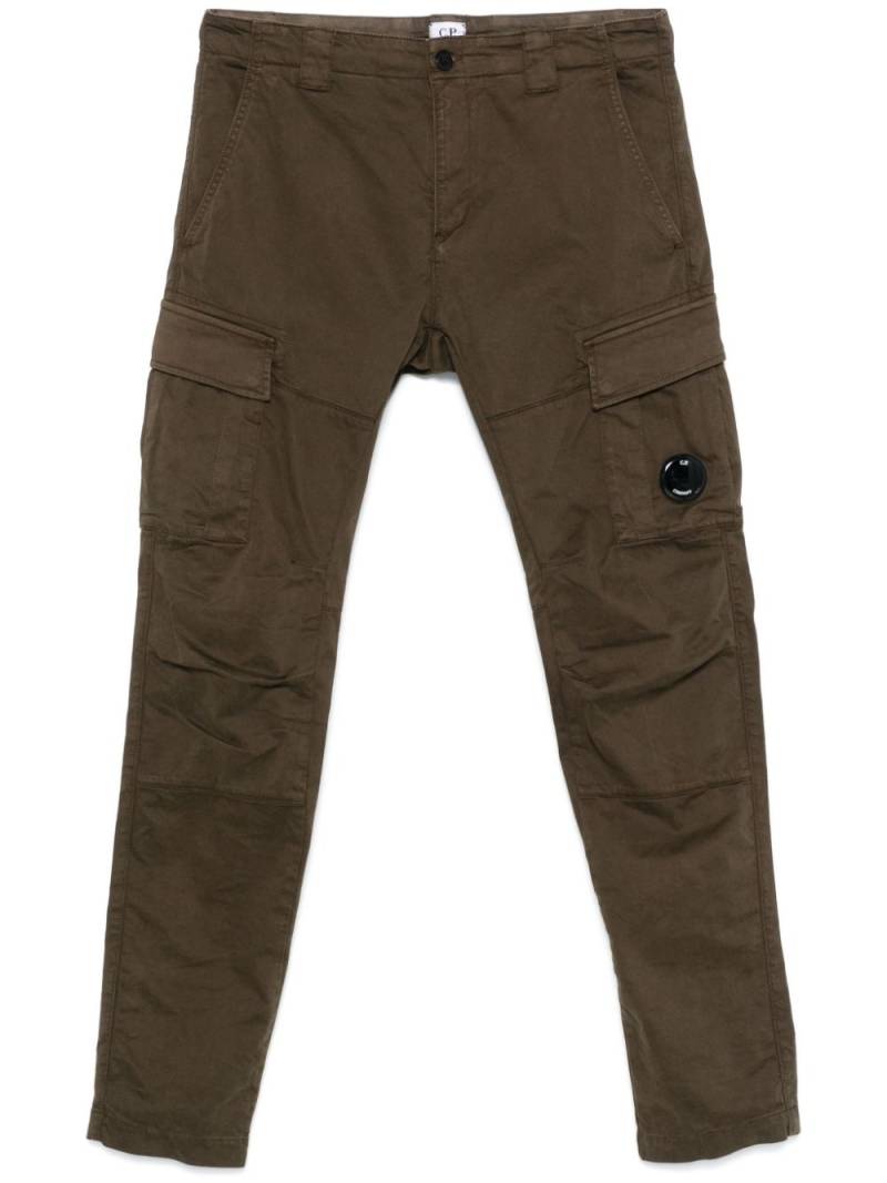 C.P. Company Lens-detail sateen cargo trousers - Green von C.P. Company