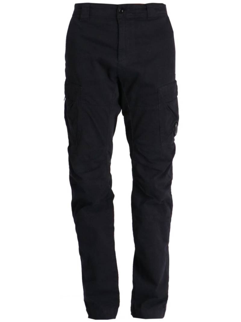 C.P. Company Lens tapered-leg cargo trousers - Black von C.P. Company