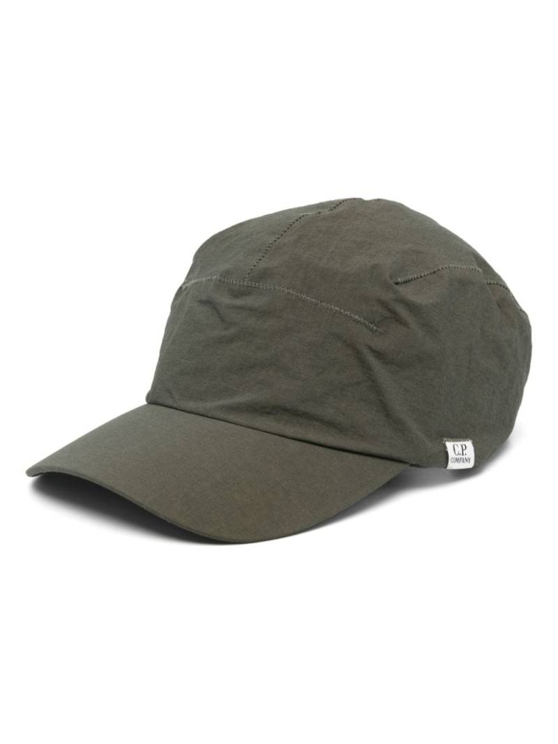 C.P. Company logo-tag cap - Green von C.P. Company