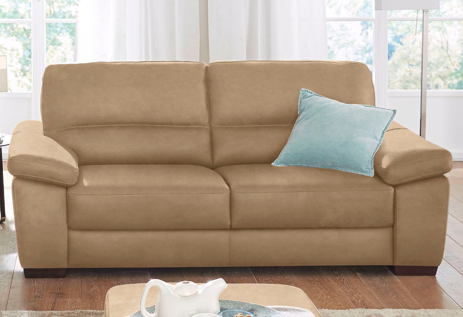 CALIA ITALIA 2-Sitzer »Gaia, Sofa im edlen Design und mit erstklassigem Sitzkomfort«, aus pflegeleichtem Luxus-Microfaser Ginevra Hydro Care CALIA ITALIA 2-Sitzer »Gaia, Sofa im edlen Design und mit erstklassigem Sitzkomfort«, aus pflegeleichtem Luxus-Microfaser Ginevra Hydro Care von CALIA ITALIA