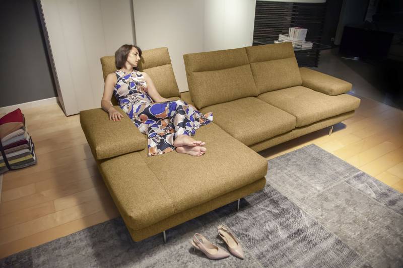 CALIA ITALIA Ecksofa »Toby Wing, L-Form, Designsofa mit sensationellem Sitzkomfort«, inklusive Sitztiefenverstellung, Füsse in chrom glänzend von CALIA ITALIA