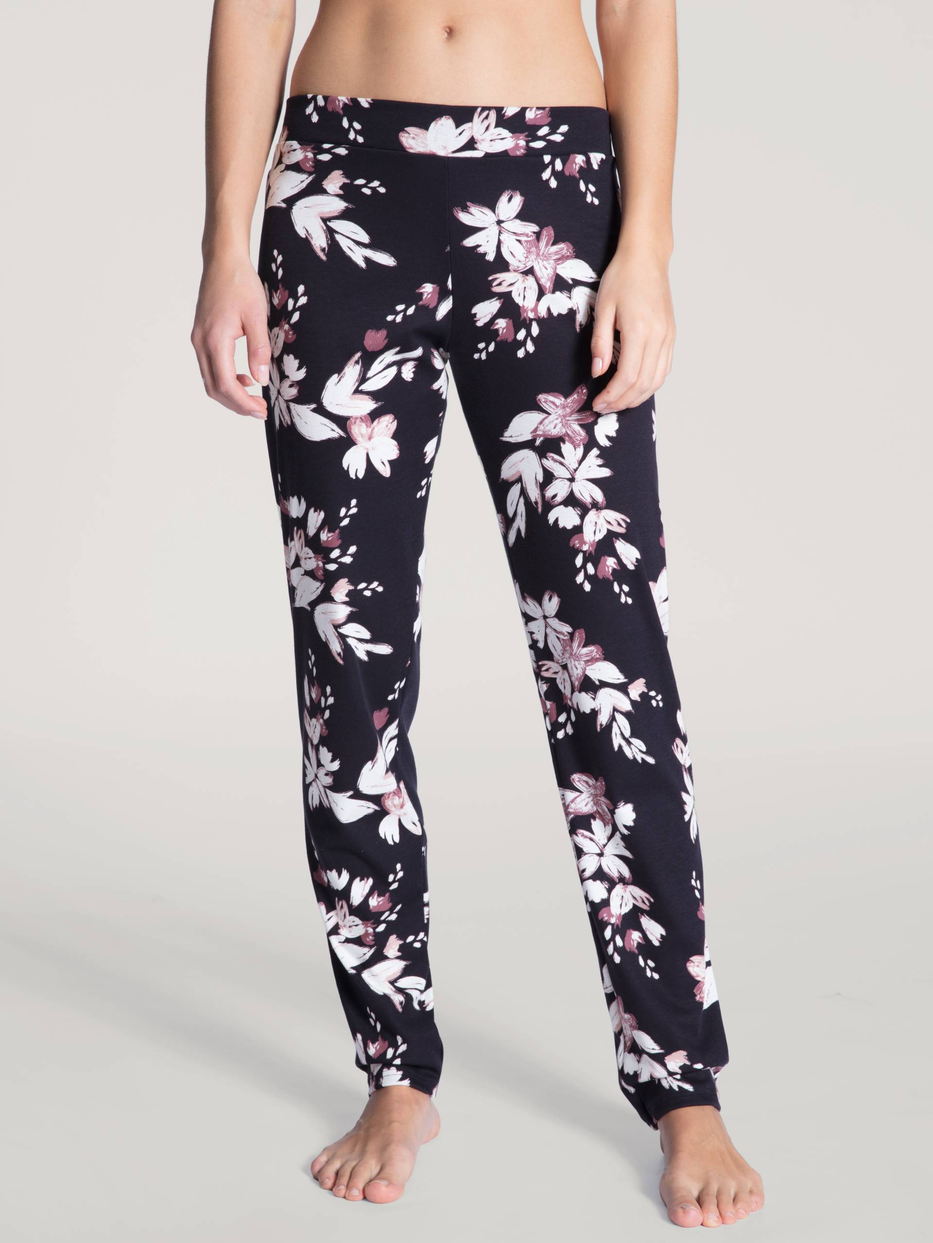 CALIDA Homewearhose »Favourites Dreams«, Loungehose mit floralem Muster, Pants mit Blumendruck von CALIDA