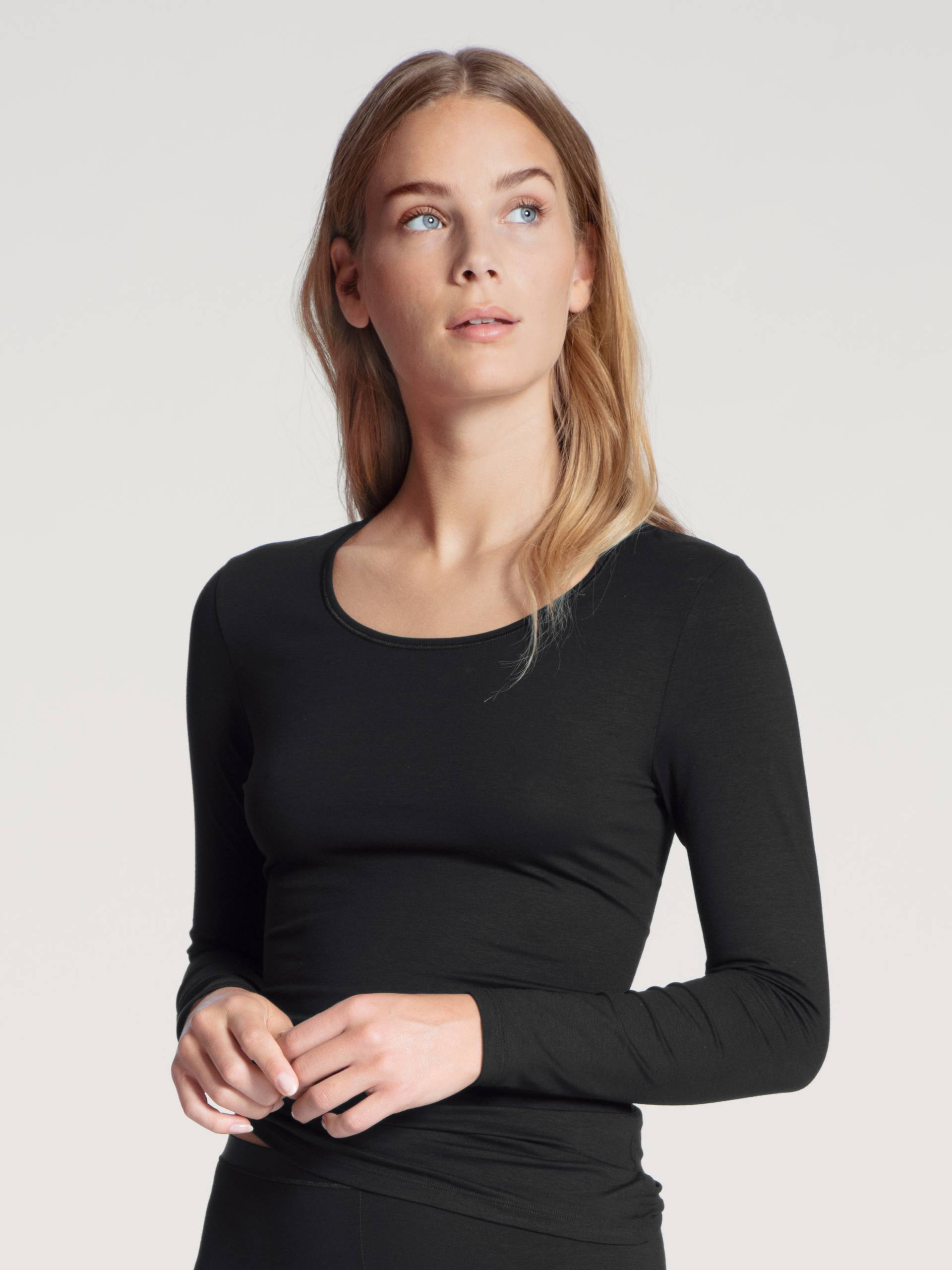 CALIDA Langarmshirt »Natural Comfort«, mit flacher Nahtverarbeitung an Dekolleté und Taille CALIDA Langarmshirt »Natural Comfort«, mit flacher Nahtverarbeitung an Dekolleté und Taille von CALIDA