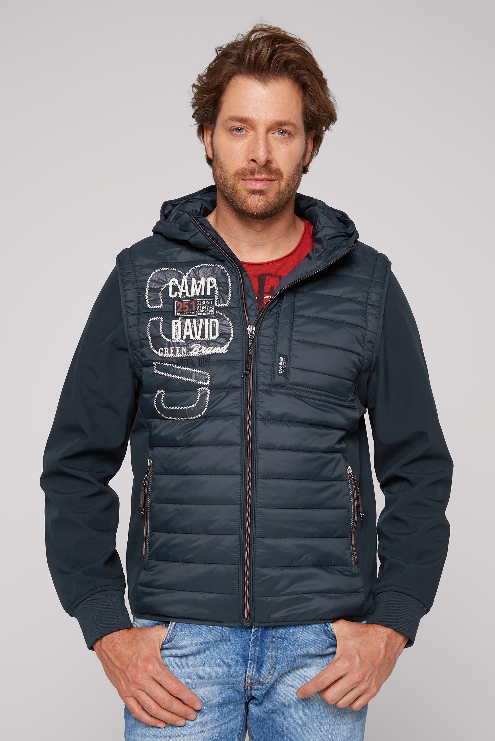 CAMP DAVID Softshelljacke, mit Kapuze, mit Label-Applikationen beidseitig von CAMP DAVID