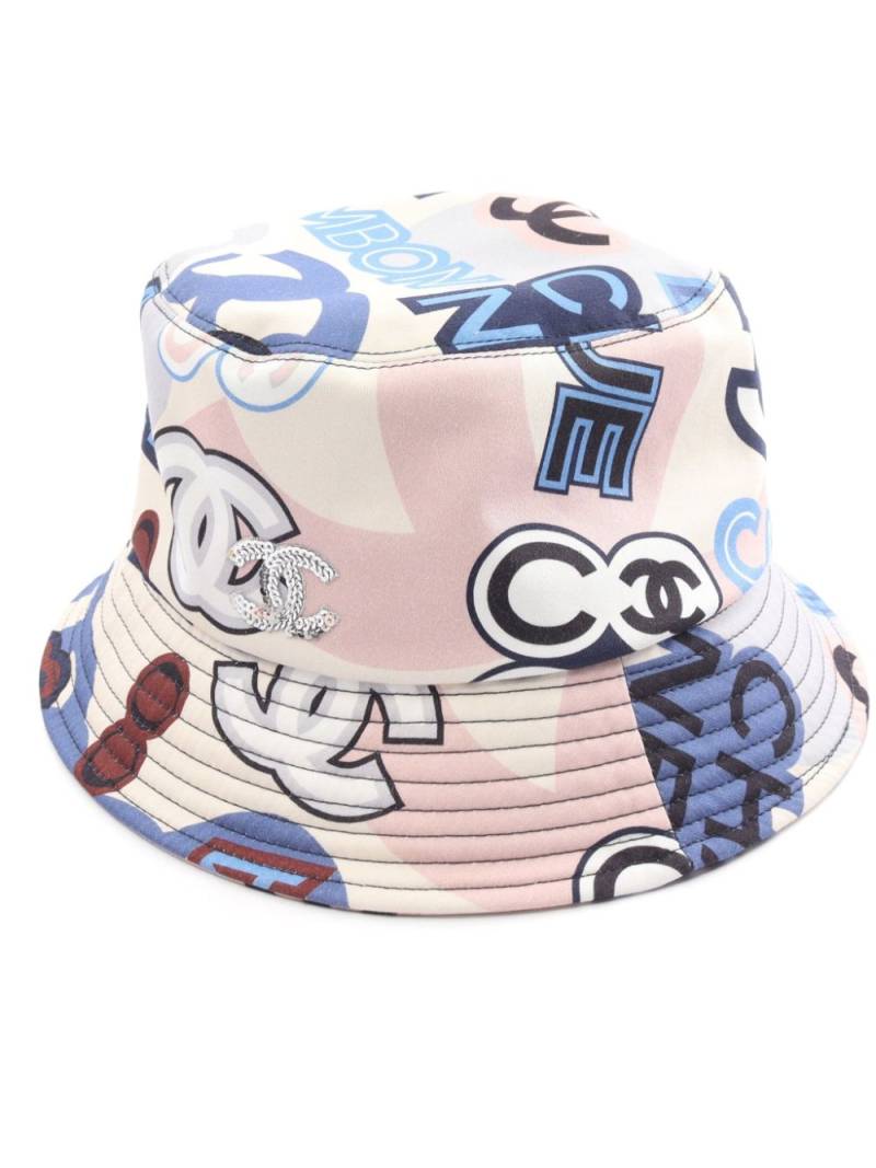 CHANEL Pre-Owned 1986-1988 logo-print bucket hat - Pink von CHANEL Pre-Owned