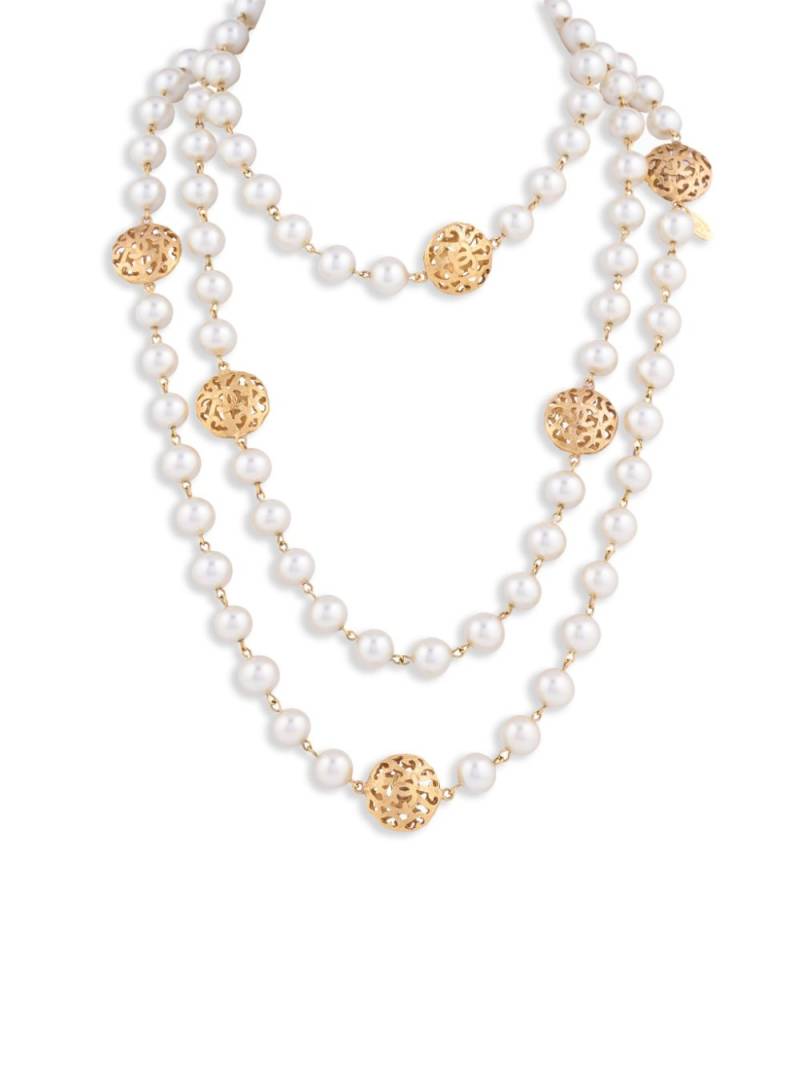 CHANEL Pre-Owned 1986 faux-pearl layered necklace - White von CHANEL Pre-Owned