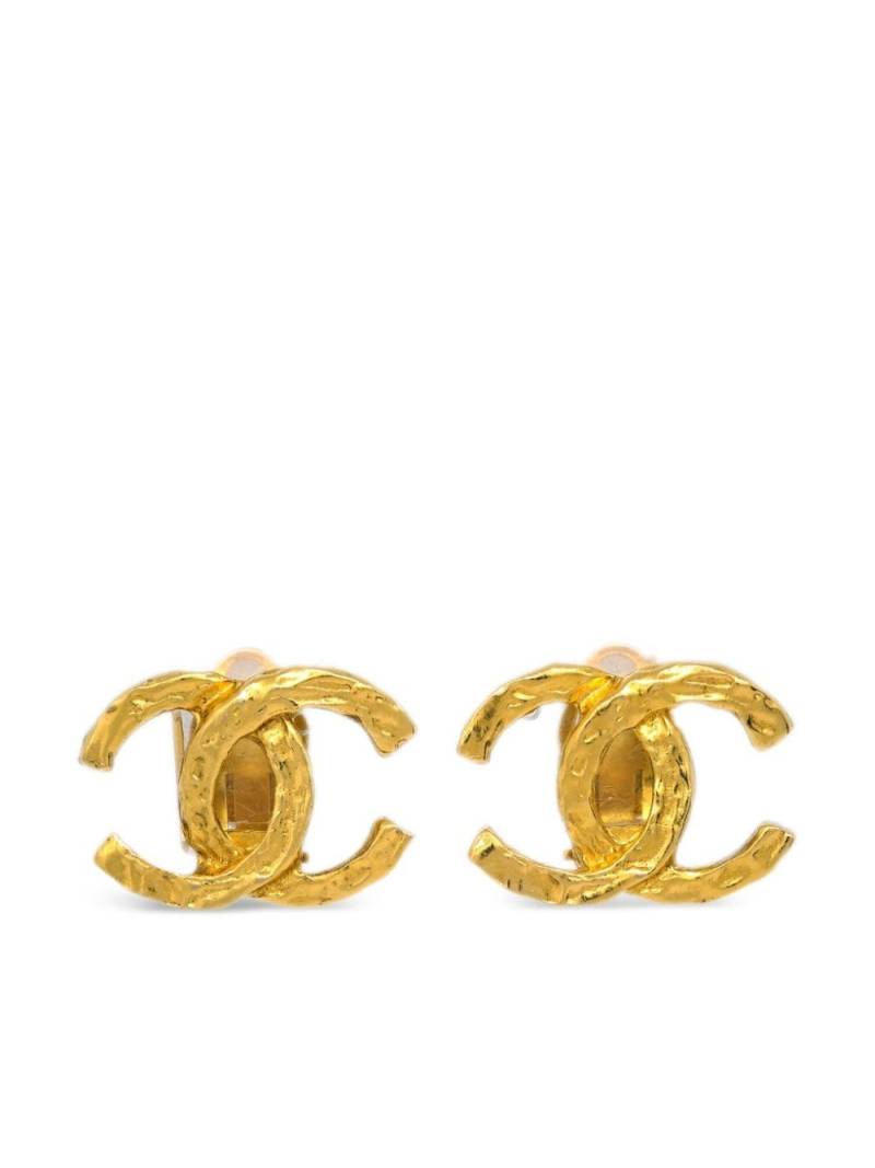 CHANEL Pre-Owned 1990-2000s CC clip-on earrings - Gold von CHANEL Pre-Owned