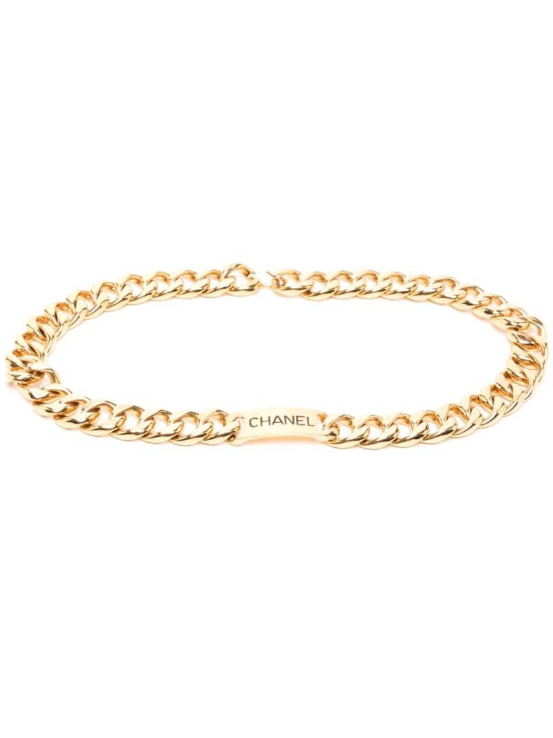 CHANEL Pre-Owned 1990-2000s logo-plaque chain belt - Gold von CHANEL Pre-Owned