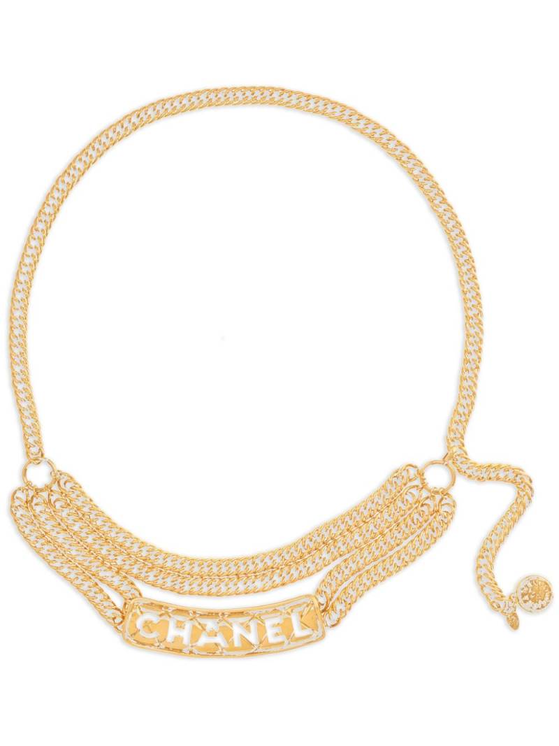 CHANEL Pre-Owned 1994 logo plaque chain belt - Gold von CHANEL Pre-Owned