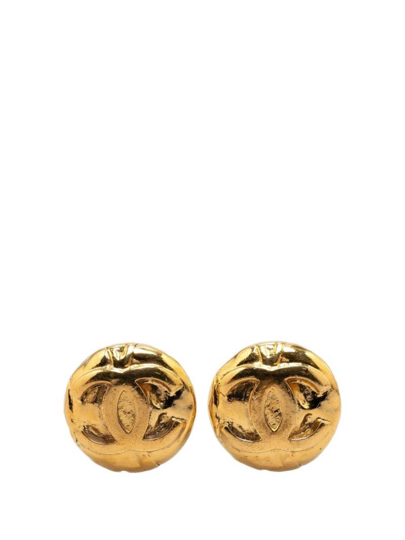 CHANEL Pre-Owned 1997 Gold Plated CC Clip On costume earrings von CHANEL Pre-Owned