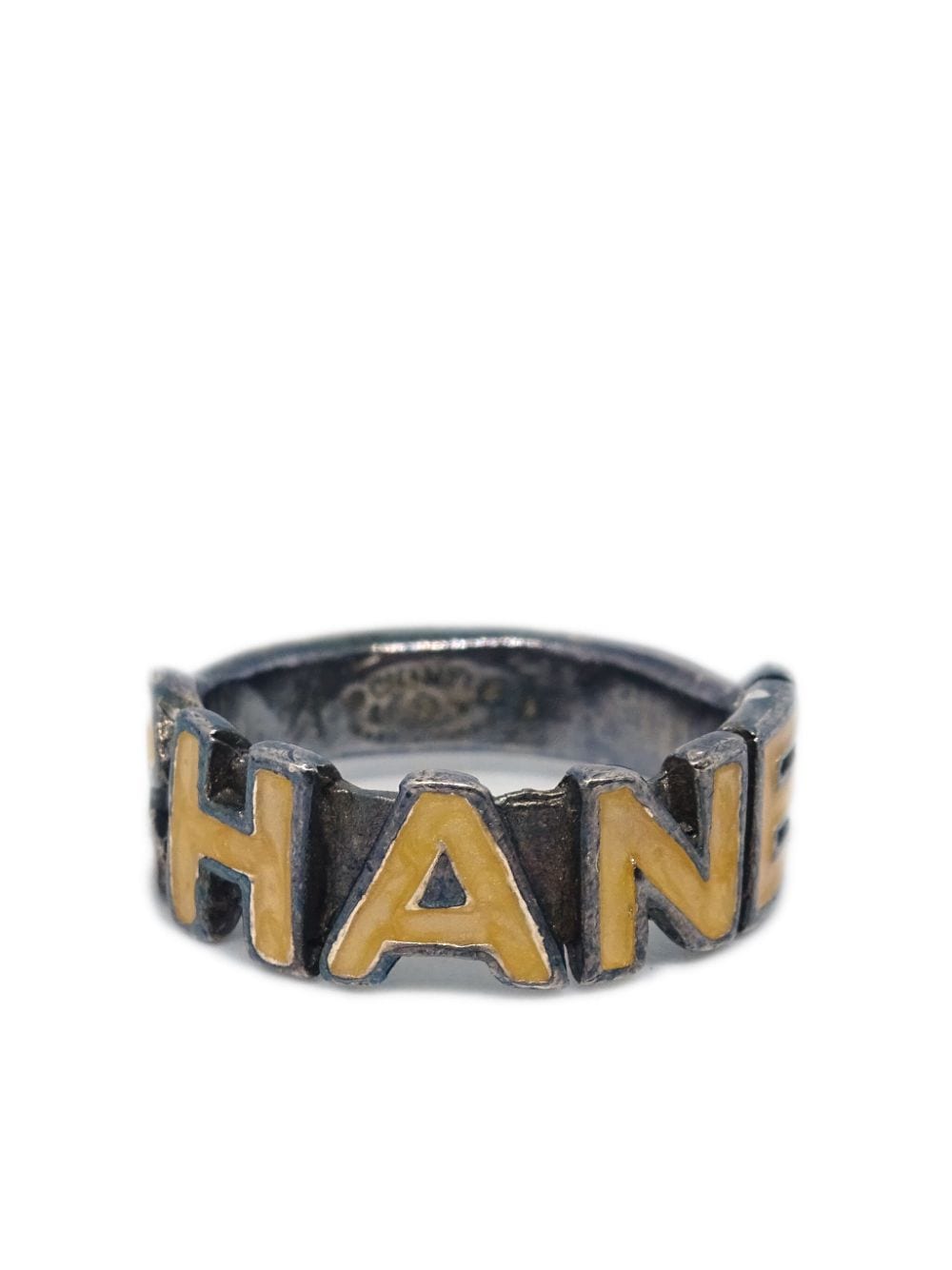 CHANEL Pre-Owned 2000 logo lettering ring - Yellow von CHANEL Pre-Owned