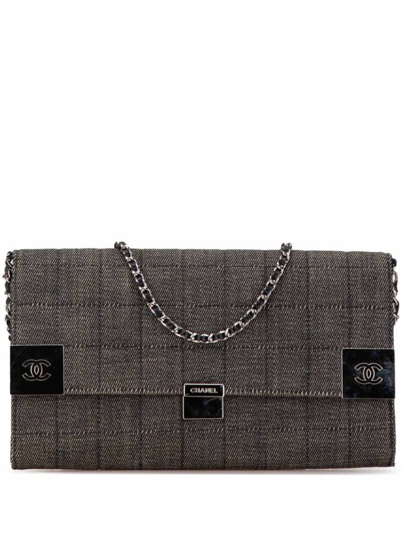 CHANEL Pre-Owned 2002-2003 Denim Choco Bar Chain Flap shoulder bag - Grey von CHANEL Pre-Owned