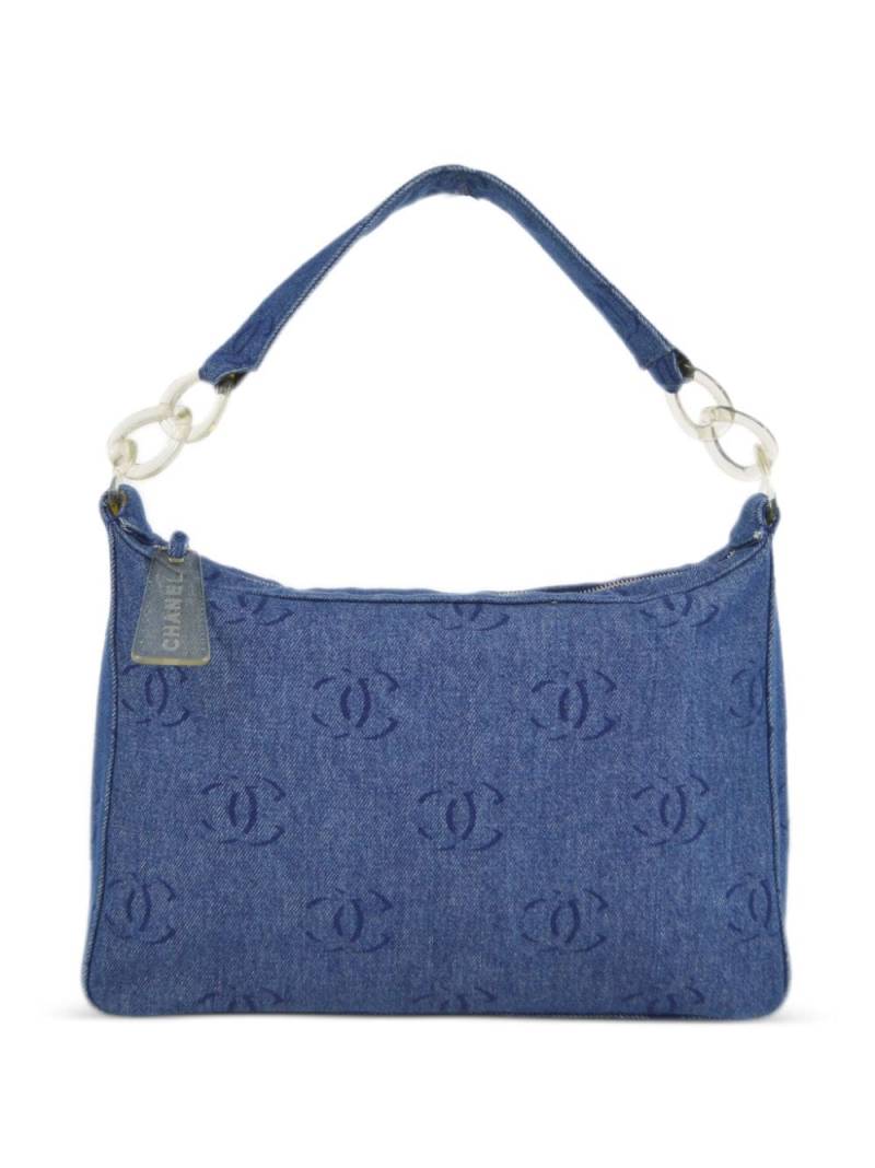 CHANEL Pre-Owned 2002 CC denim shoulder bag - Blue von CHANEL Pre-Owned