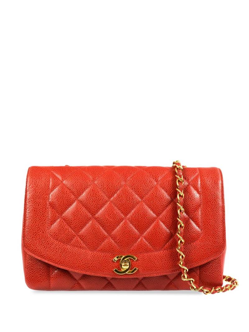 CHANEL Pre-Owned 2003 Diana leather shoulder bag - Red von CHANEL Pre-Owned