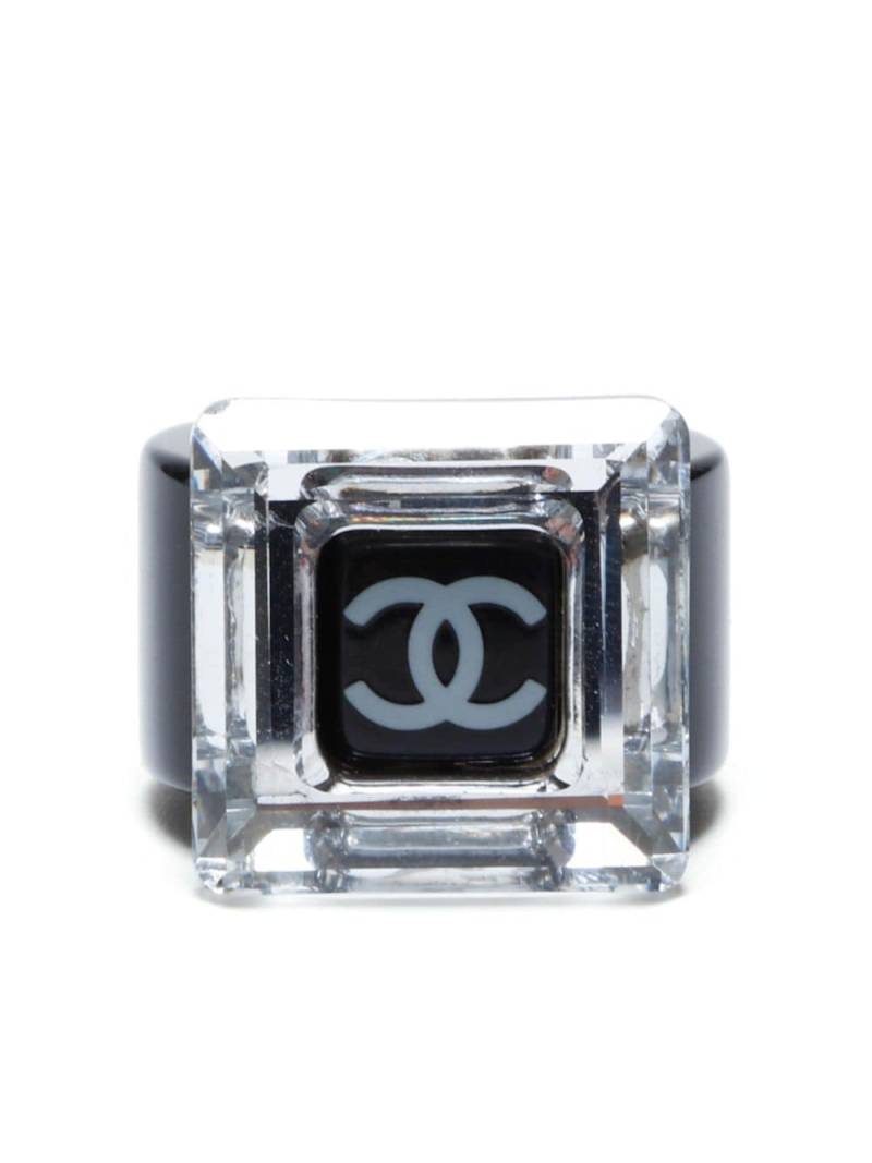 CHANEL Pre-Owned 2005 CC rhinestone ring - Black von CHANEL Pre-Owned