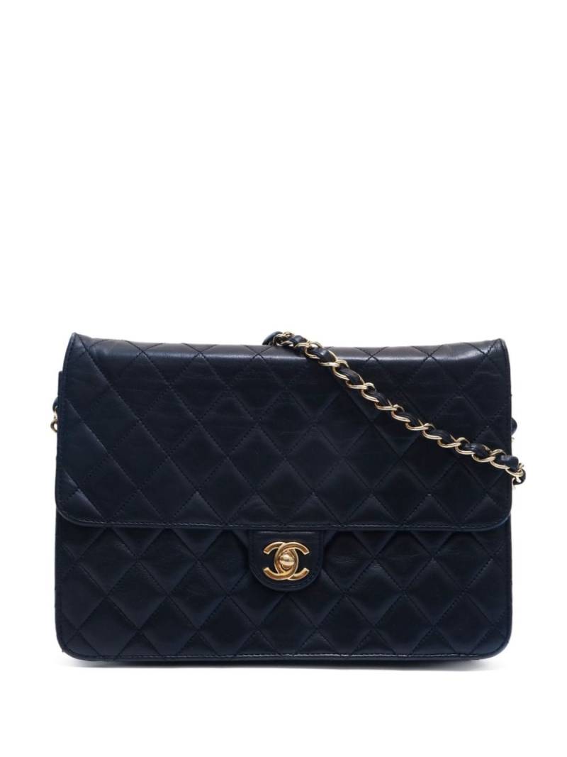 CHANEL Pre-Owned 2008 flat Classic Flap shoulder bag - Black von CHANEL Pre-Owned