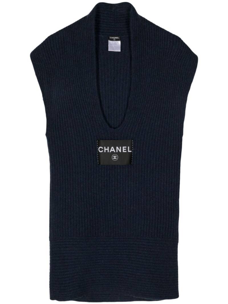 CHANEL Pre-Owned 2008 logo-tag ribbed-knit cashmere dress - Blue von CHANEL Pre-Owned