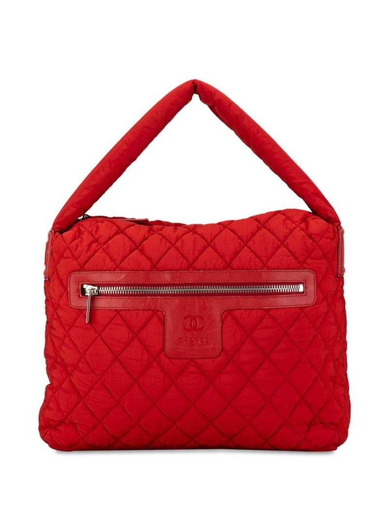 CHANEL Pre-Owned 2009-2010 Quilted Nylon Coco Cocoon Hobo handbag - Red von CHANEL Pre-Owned