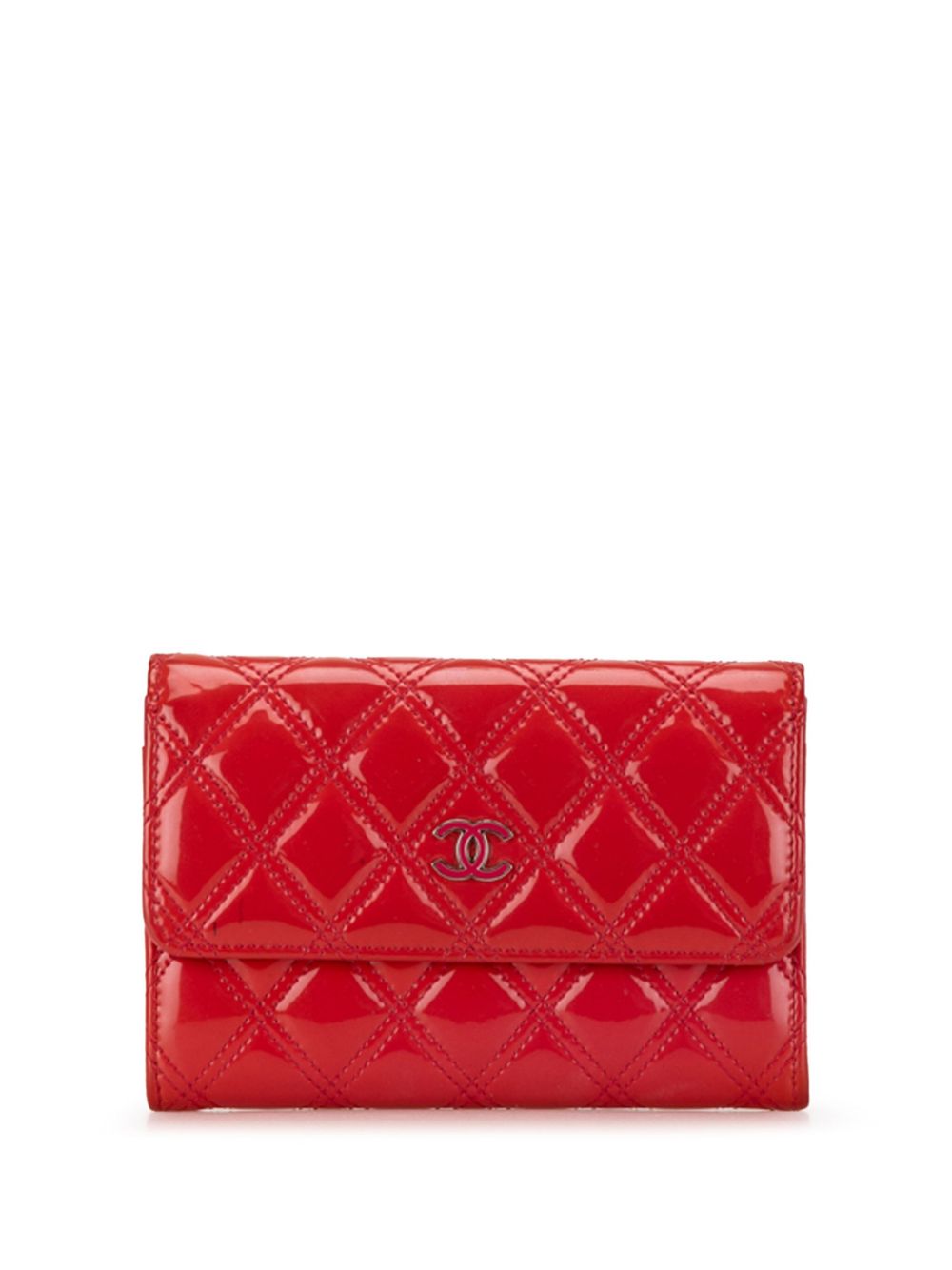 CHANEL Pre-Owned 2014-2015 Quilted Patent Brilliant Flap Wallet long wallets - Red von CHANEL Pre-Owned