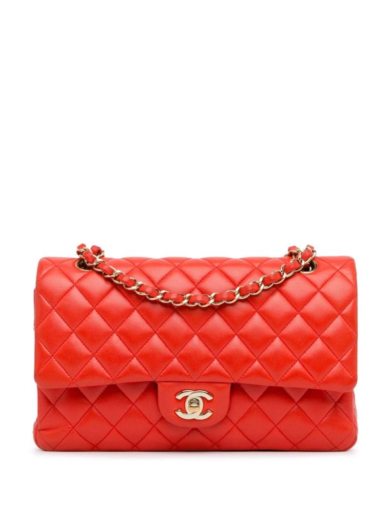 CHANEL Pre-Owned 2017-2018 Medium Classic Lambskin Double Flap shoulder bag - Red von CHANEL Pre-Owned