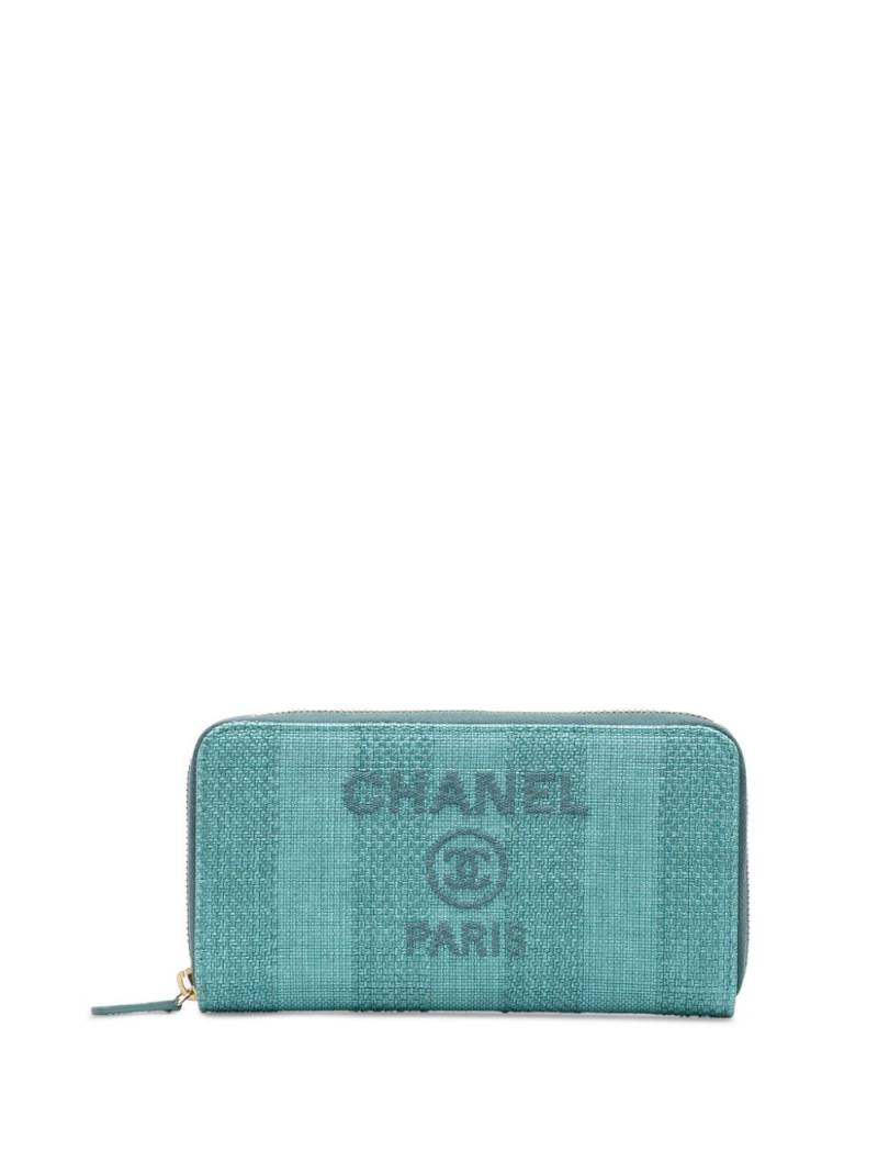 CHANEL Pre-Owned 2019 Tweed Deauville Continental Wallet long wallets - Blue von CHANEL Pre-Owned