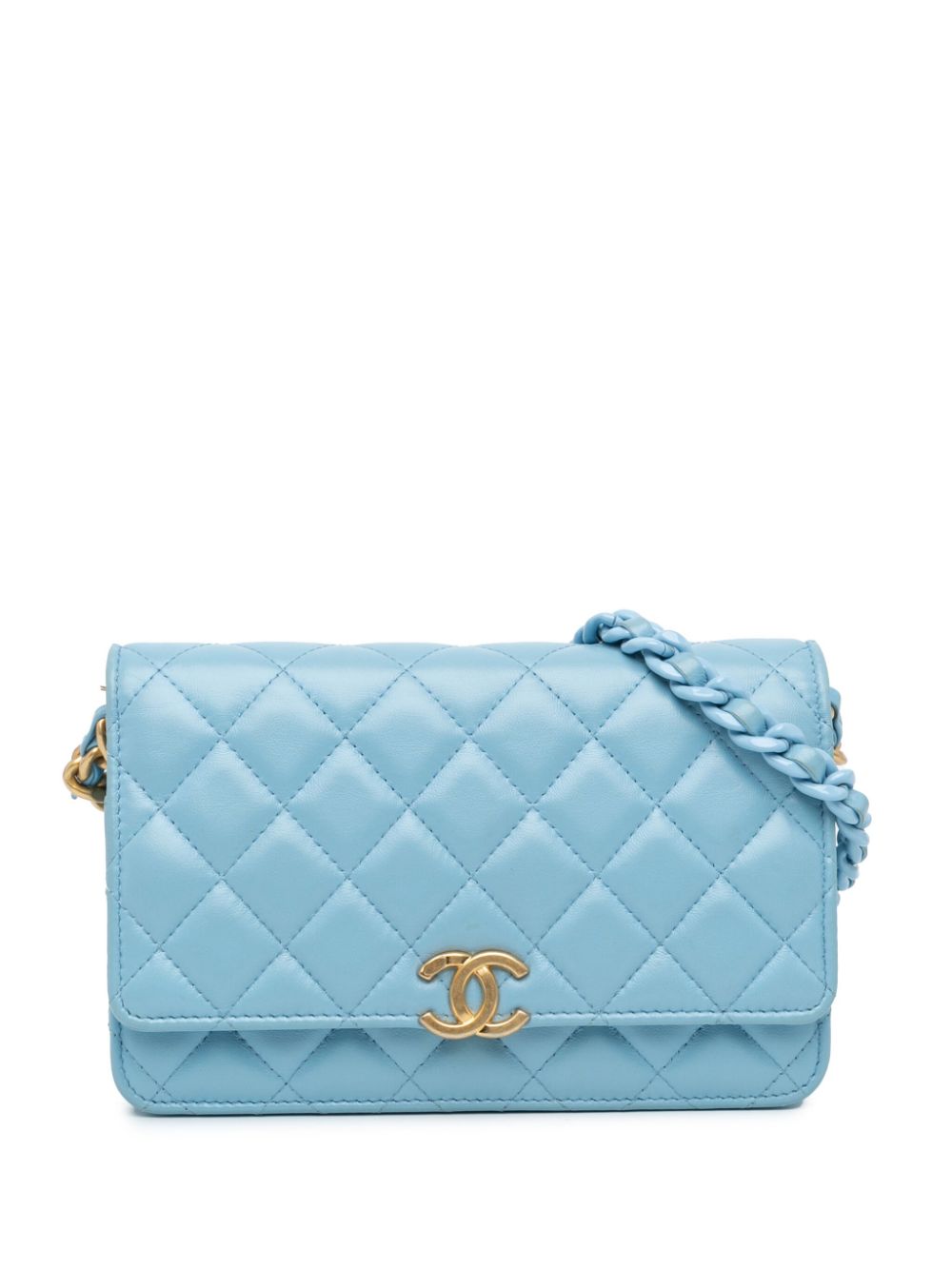 CHANEL Pre-Owned 2021-2024 Quilted Lambskin Candy Chain Wallet on Chain crossbody bag - Blue von CHANEL Pre-Owned