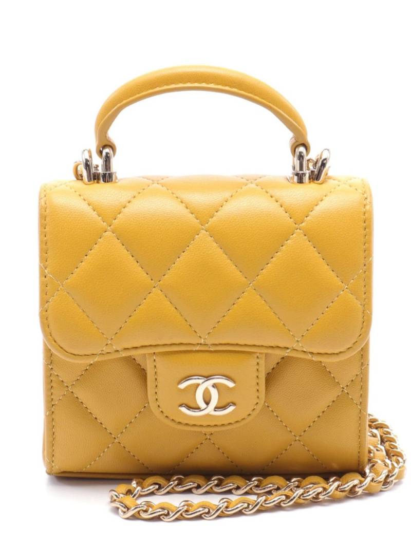 CHANEL Pre-Owned 2021 Classic Flap clutch bag - Yellow von CHANEL Pre-Owned